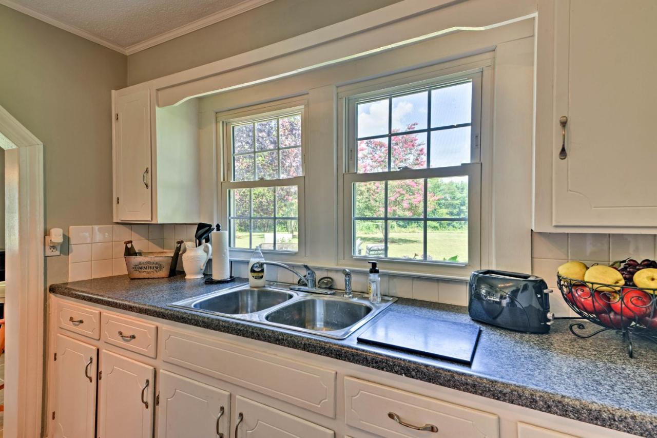 Peaceful Elkin Vacation Rental About 17 Mi To Mt Airy! Dobson エクステリア 写真