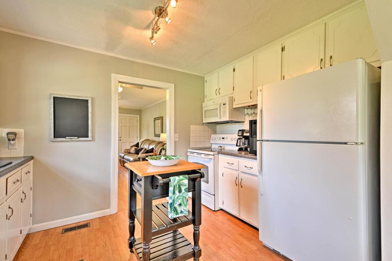 Peaceful Elkin Vacation Rental About 17 Mi To Mt Airy! Dobson エクステリア 写真